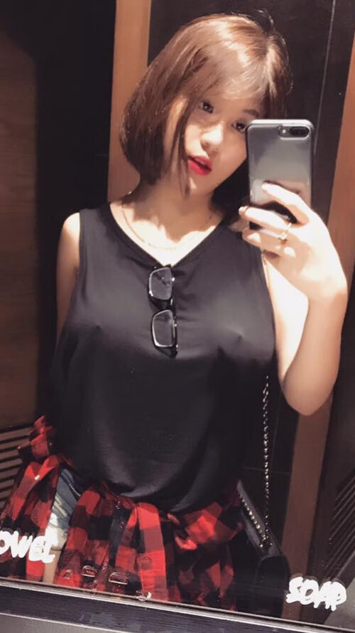 山地自行车极速赛,感受风驰电掣的快感,山地自行车赛视频