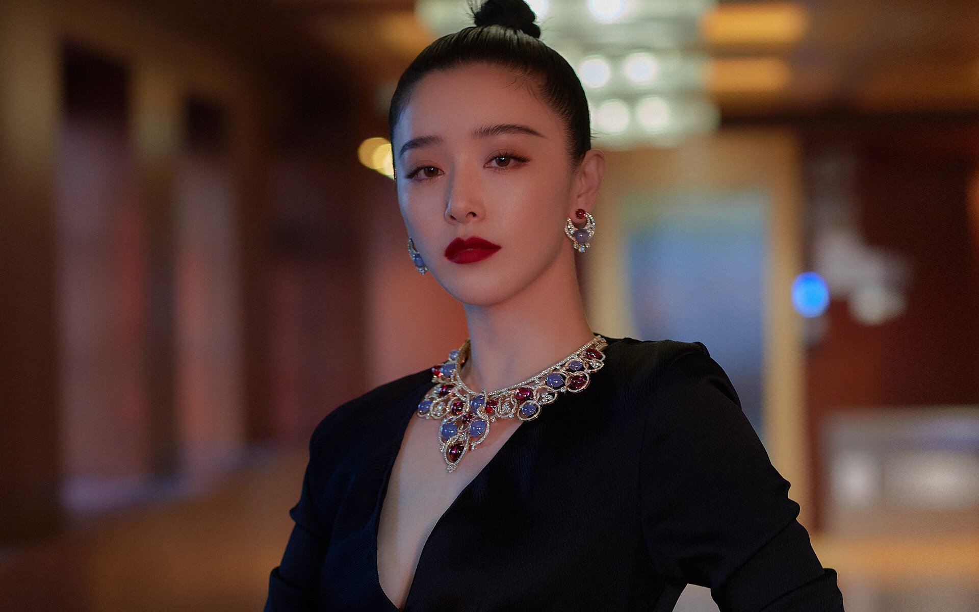 九游app官网下载-新星崛起！英超 youngster 亮眼表现引爆全场，英超潜力新星