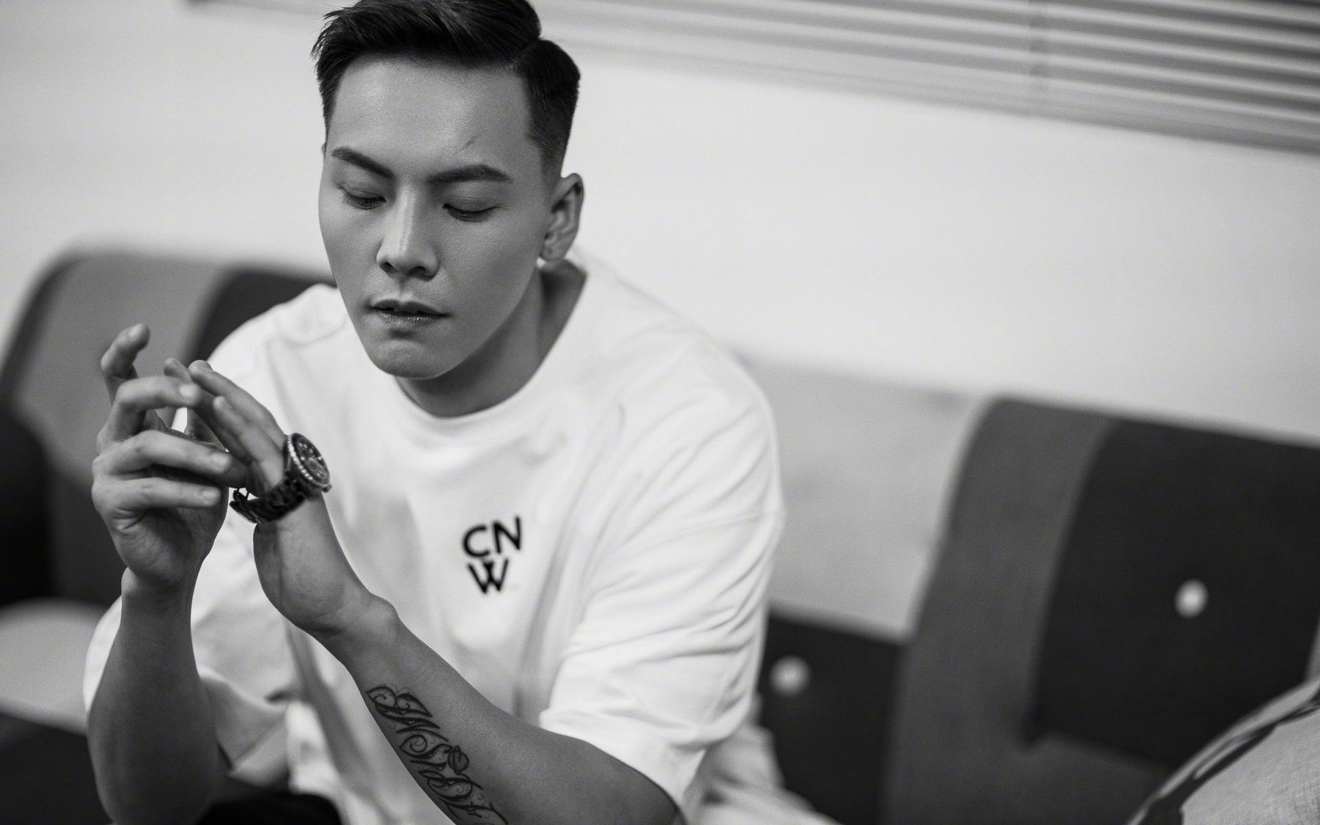 杭州马拉松开跑,3万人齐聚西湖之畔,杭州马拉松全程